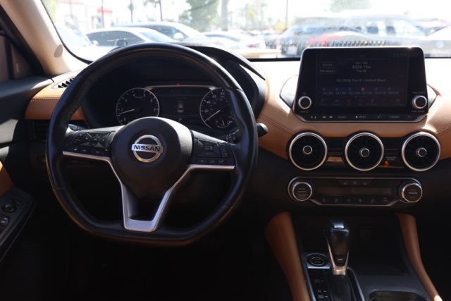 2022 Nissan Sentra SV photo 18