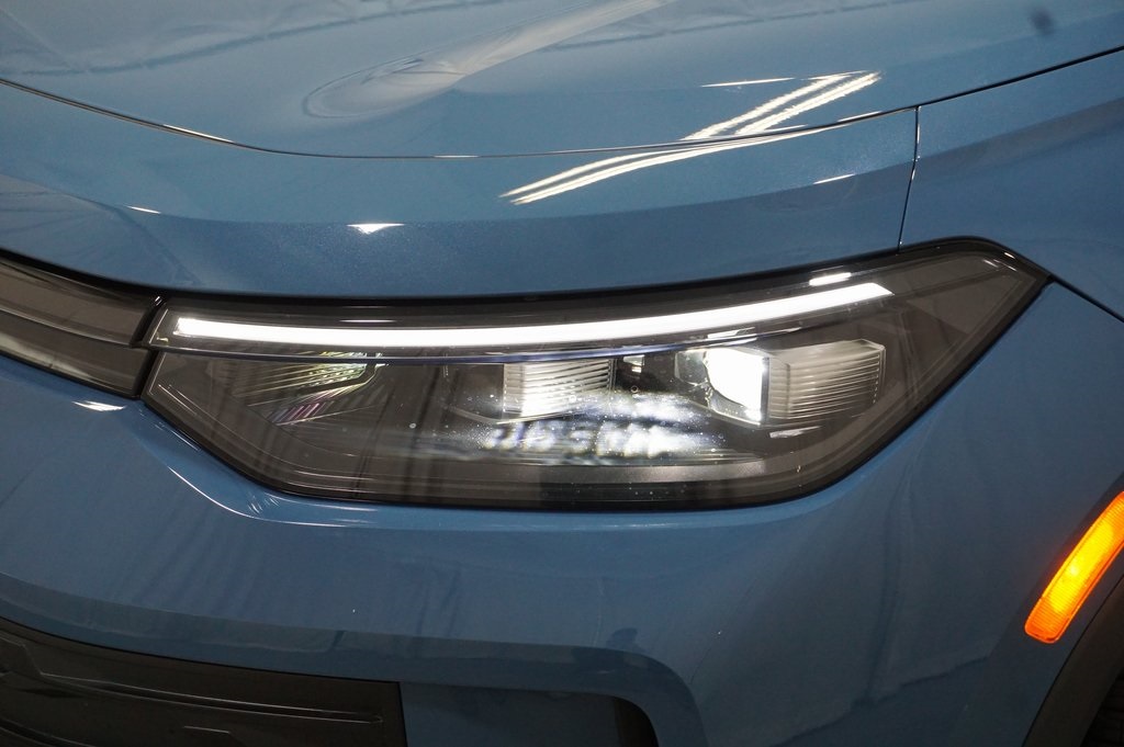 2025 Volkswagen Tiguan SE photo 25