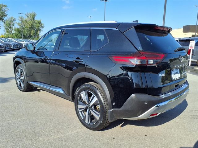 2023 Nissan Rogue Platinum photo 3