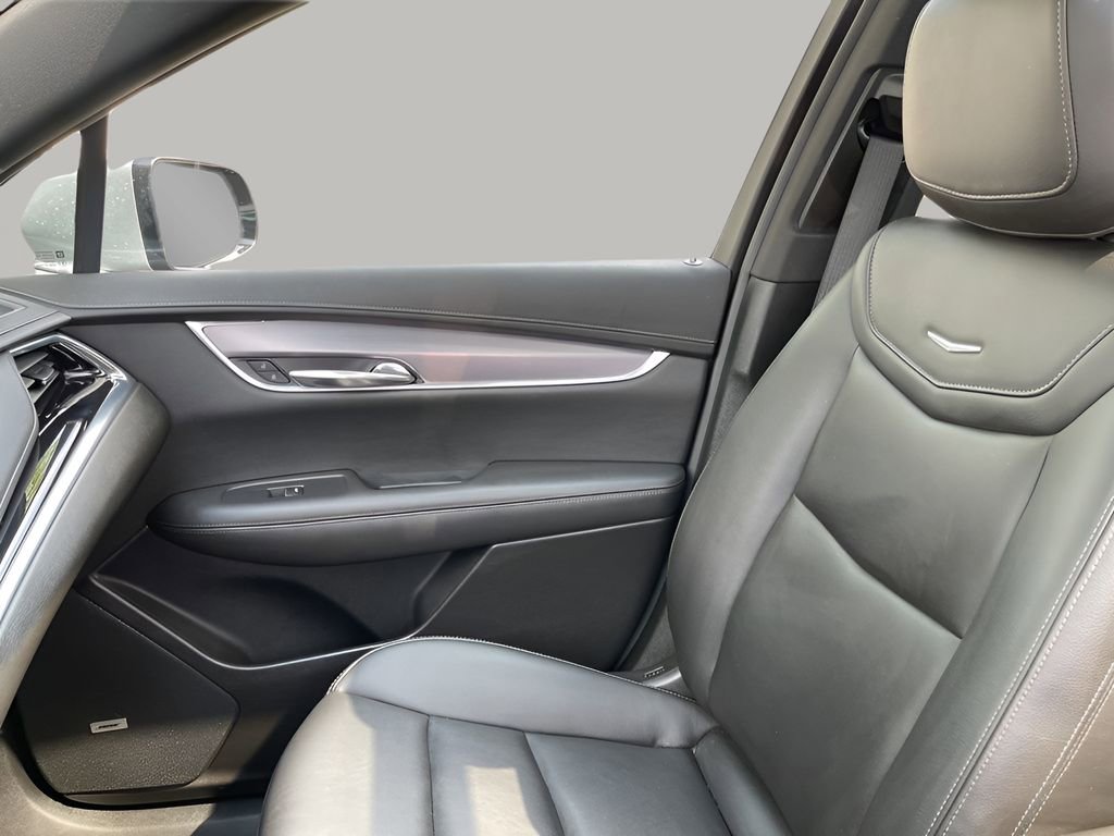 2023 Cadillac XT6 Luxury photo 38