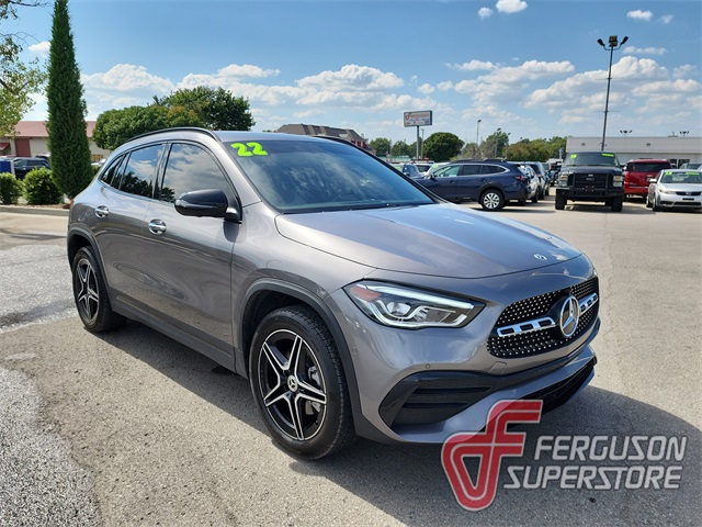 2022 Mercedes-Benz GLA GLA250's photo
