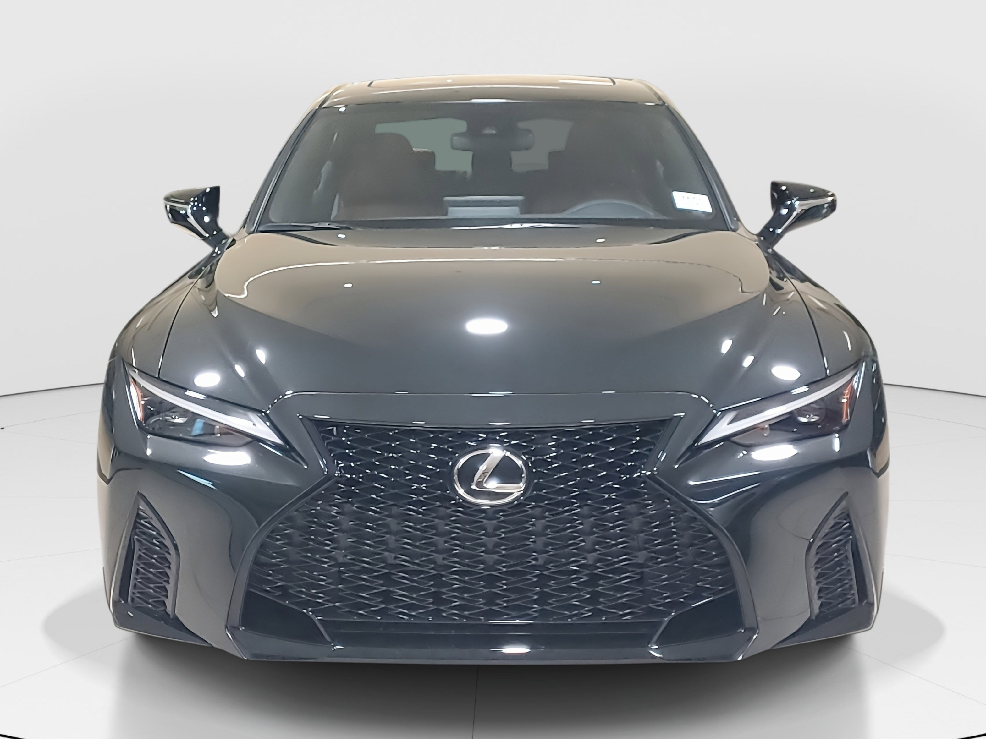 2025 Lexus IS 350 F SPORT photo 2