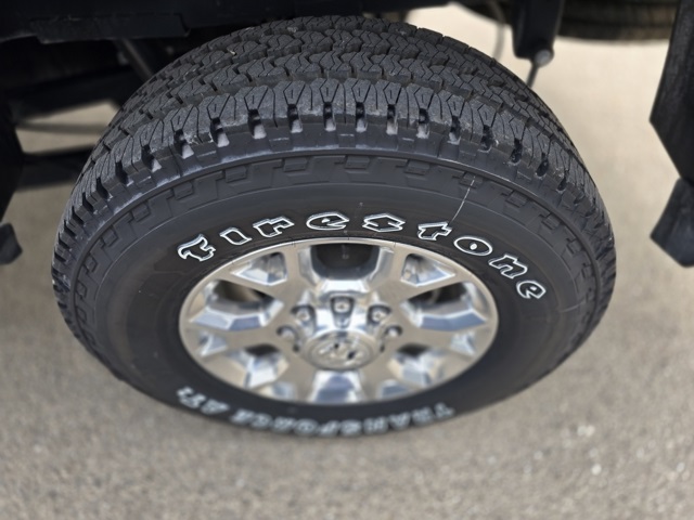 2024 Ram 2500 Laramie photo 12