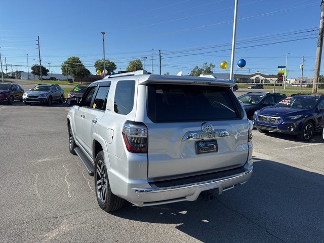 2017 Toyota 4Runner Limited photo 4