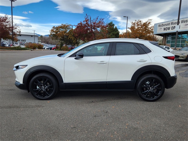 2025 Mazda CX-30 Premium Plus photo 2