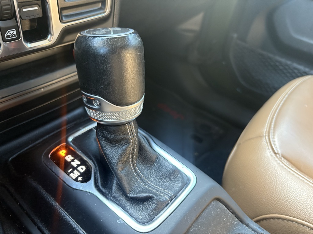 2021 Jeep Wrangler Unlimited Sahara 4xe photo 23