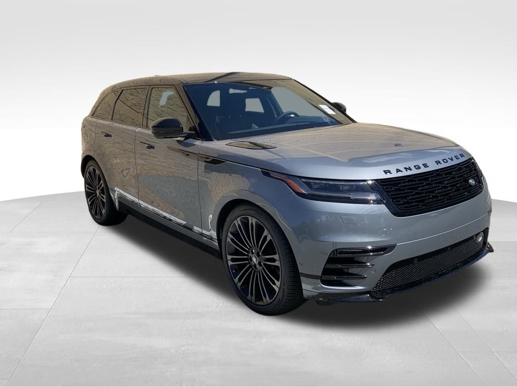 2026 Land Rover Range Rover Velar SE photo 3