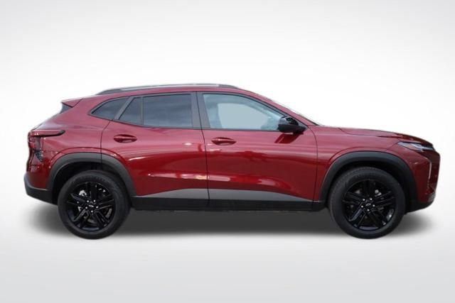 2024 Chevrolet Trax ACTIV photo 8