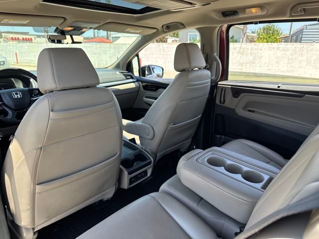 2018 Honda Odyssey Elite photo 18