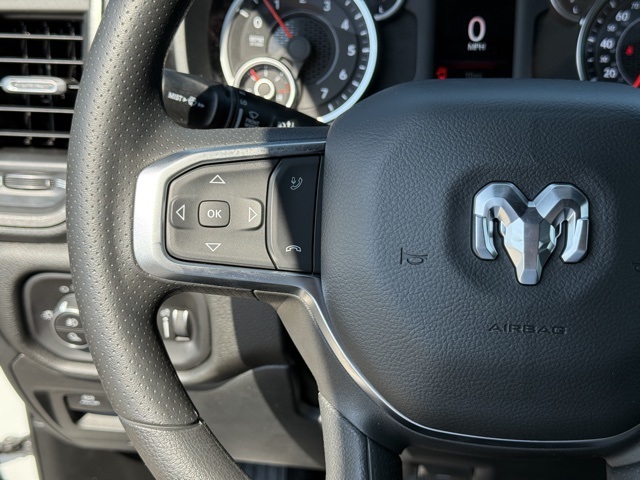 2025 Ram 1500 Tradesman photo 15