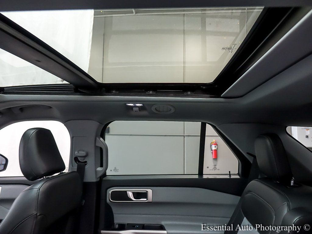 2023 FORD EXPLORER - Image 12