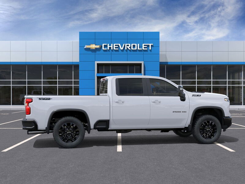 2026 Chevrolet Silverado 2500HD LT photo 5