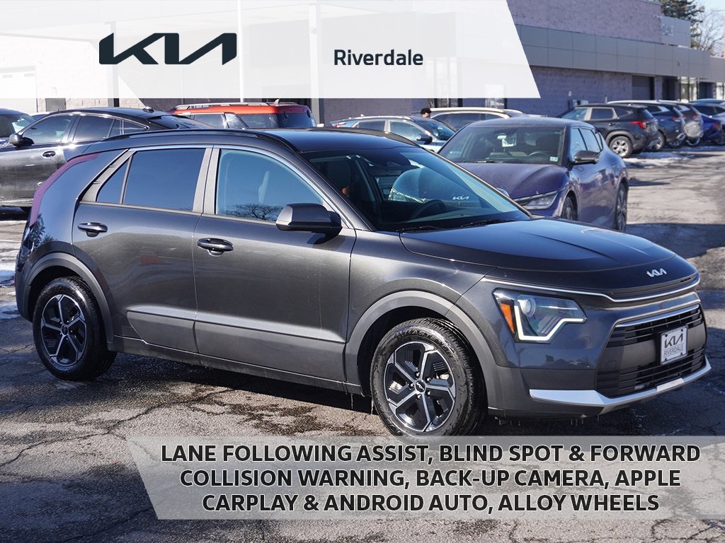 2023 Kia Niro LX