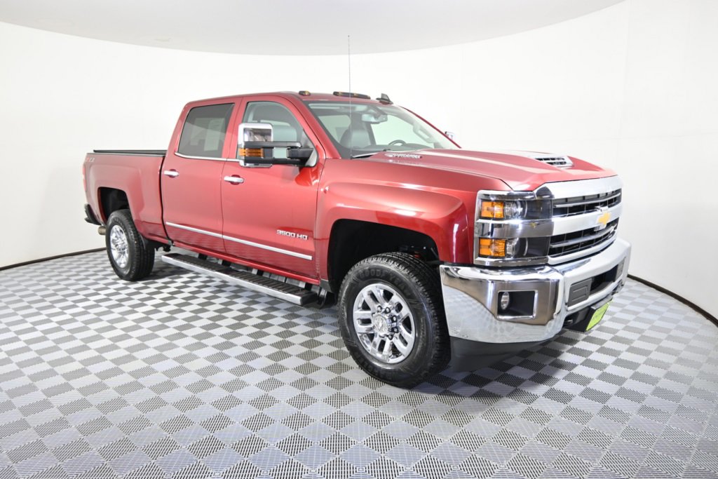2019 Chevrolet Silverado 3500HD LTZ photo 10