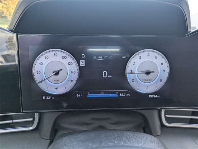 2024 Hyundai Elantra SEL photo 25