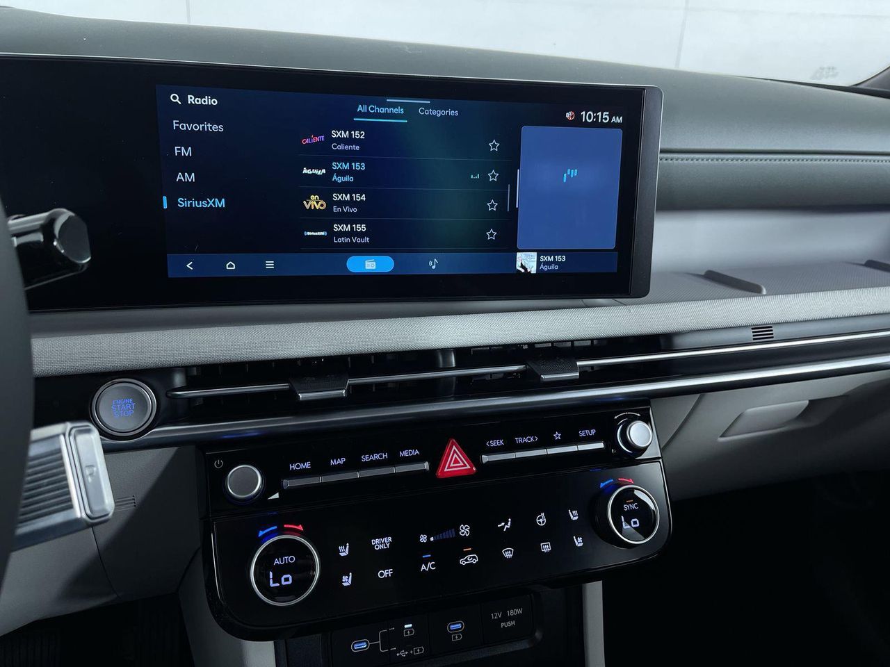 2025 Hyundai Tucson Limited photo 17