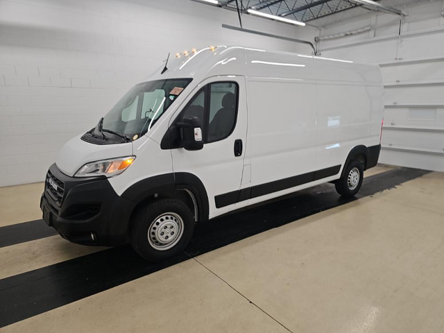 2024 Ram ProMaster 2500 photo 2