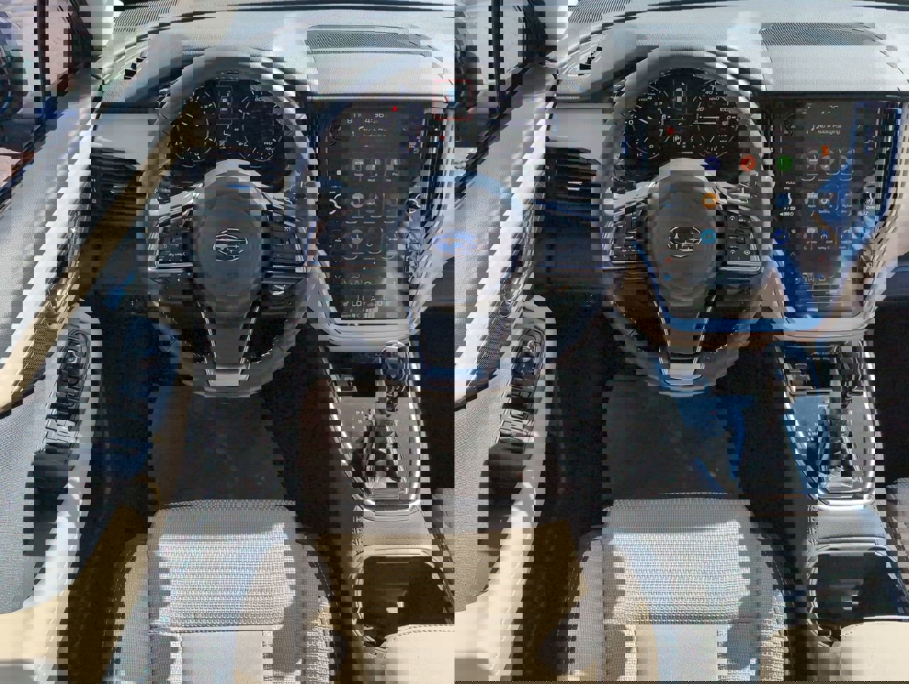 2025 Subaru Outback Premium photo 13