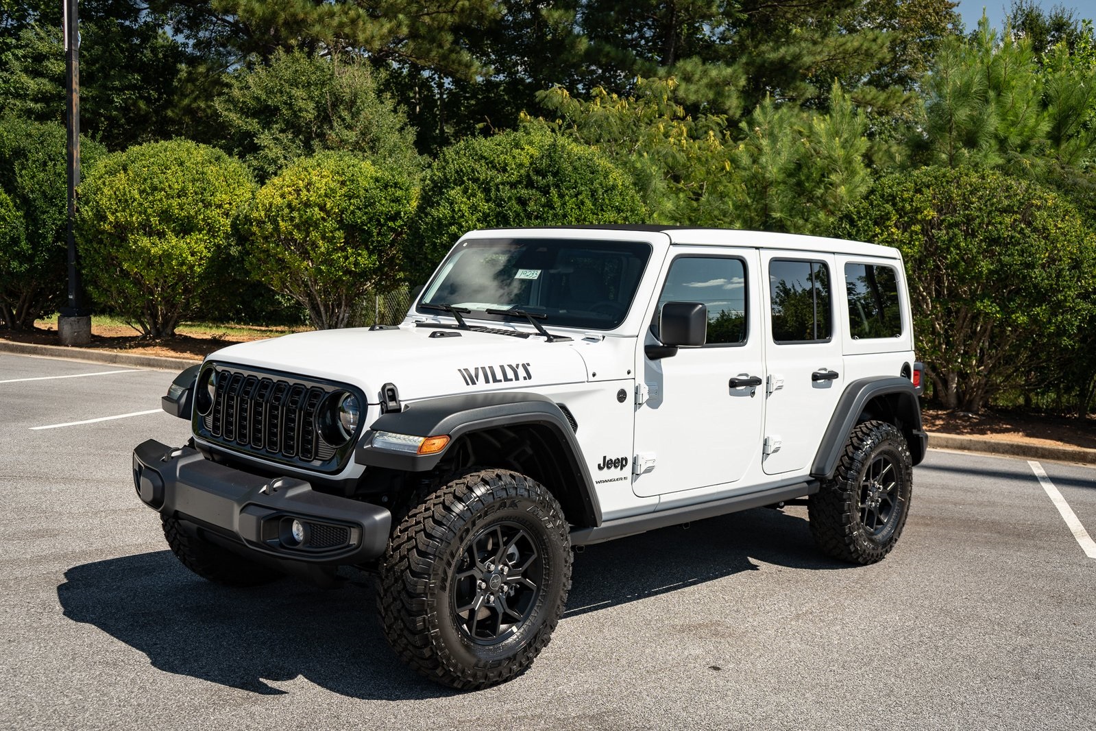 2025 Jeep Wrangler Willys photo 3
