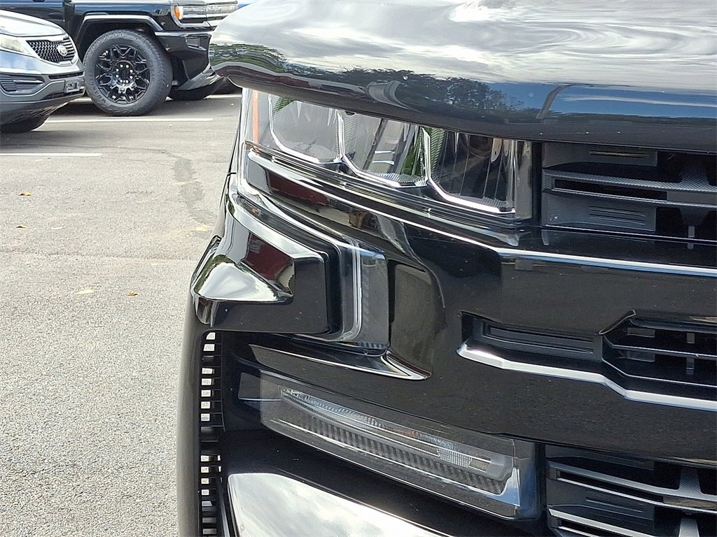 2019 Chevrolet Silverado 1500 RST photo 9