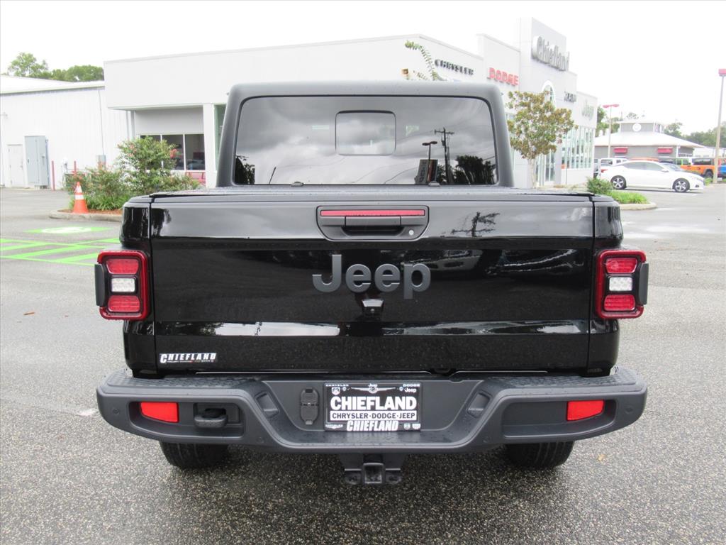 2024 Jeep Gladiator Sport S photo 5