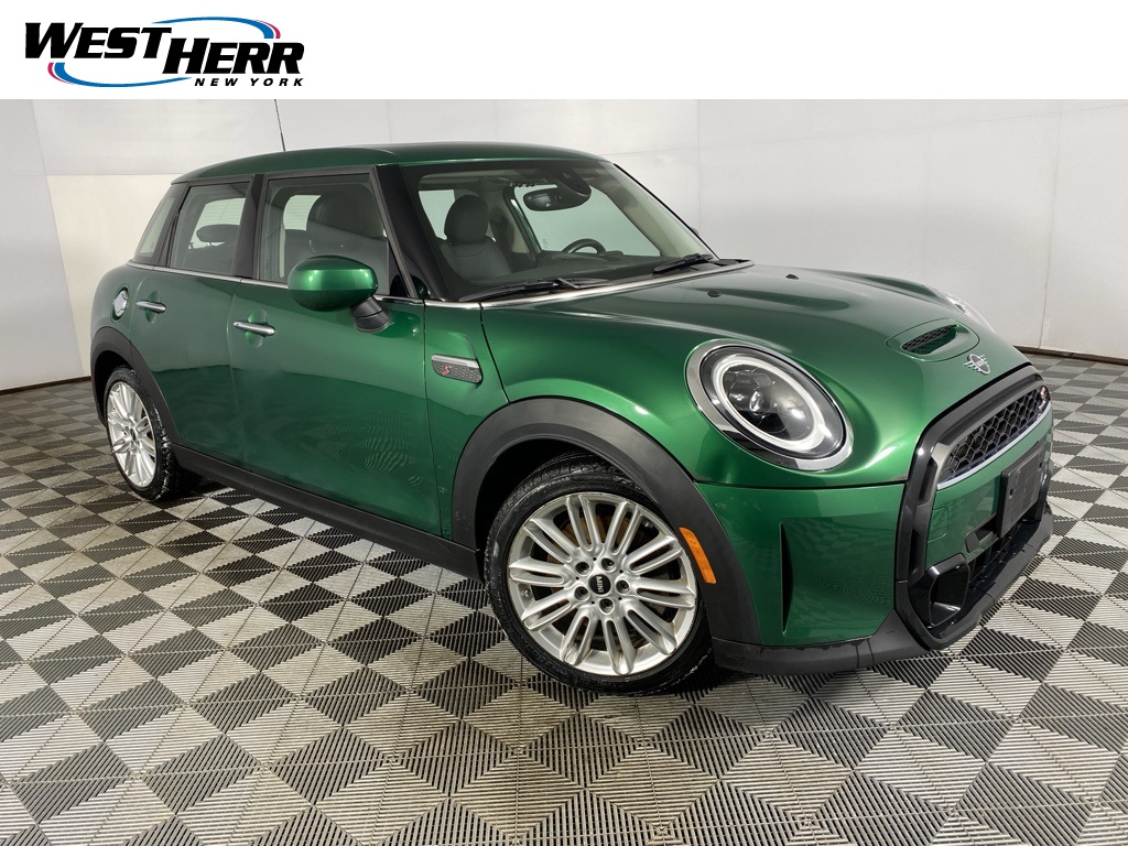 2023 MINI Hardtop 4 Door S's photo