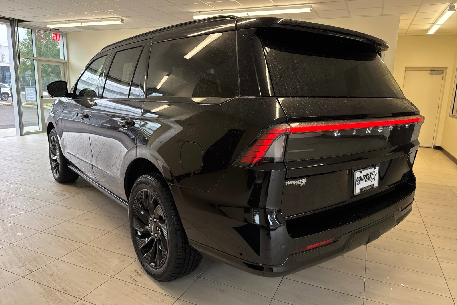 2025 Lincoln Navigator Reserve photo 4