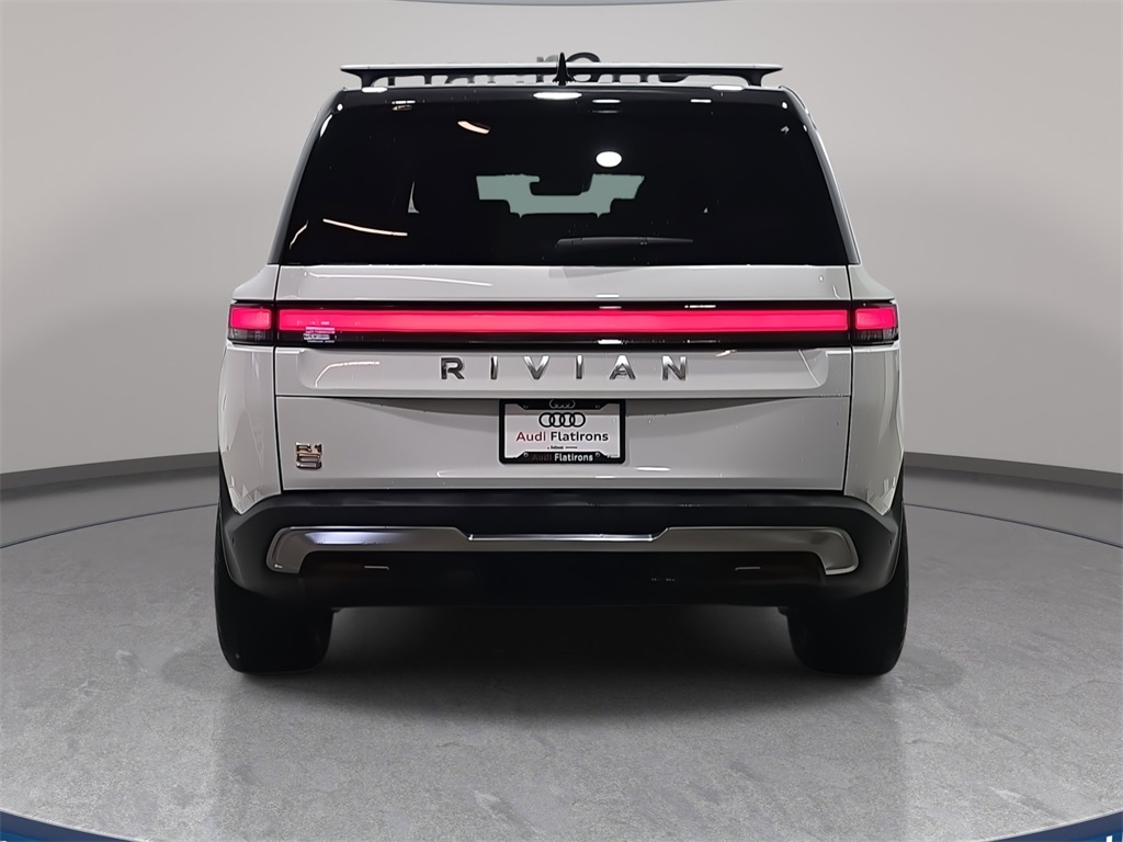 2023 Rivian R1S Adventure photo 6