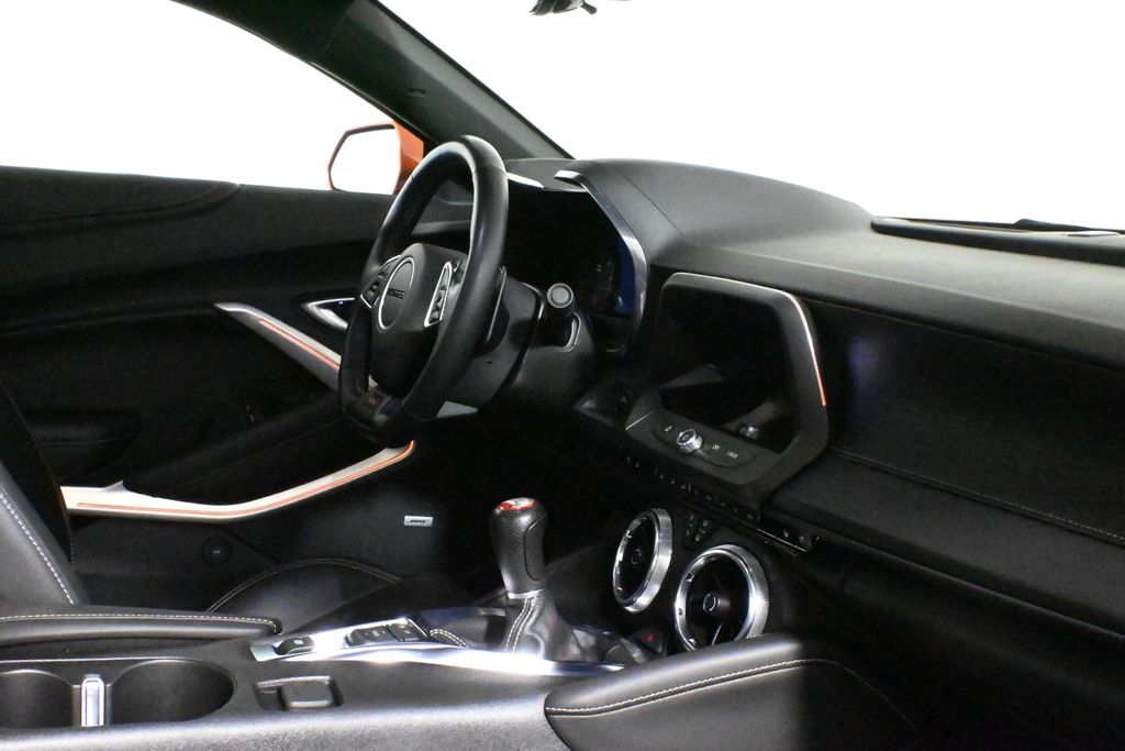 2024 Chevrolet Camaro 2SS photo 34