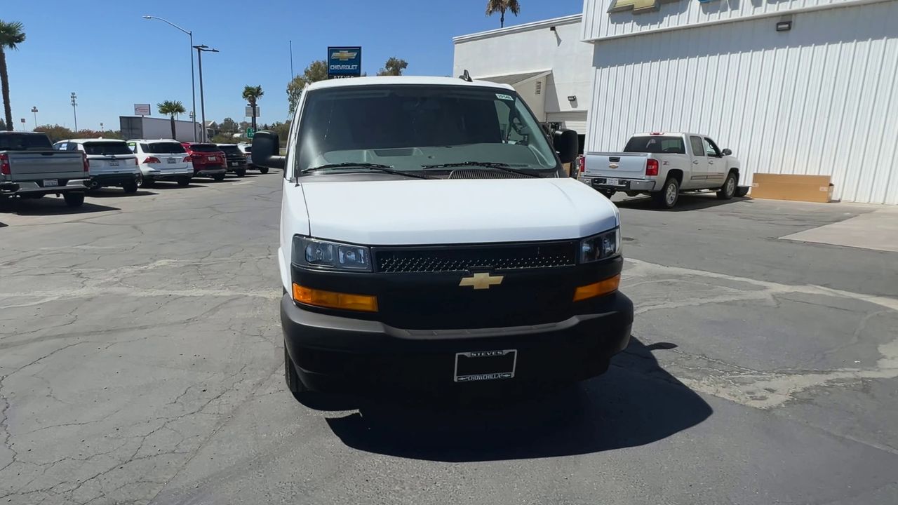 2025 Chevrolet Express Cargo 2500 photo 54