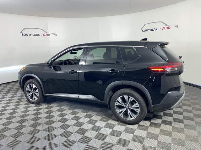 2021 Nissan Rogue SV photo 7