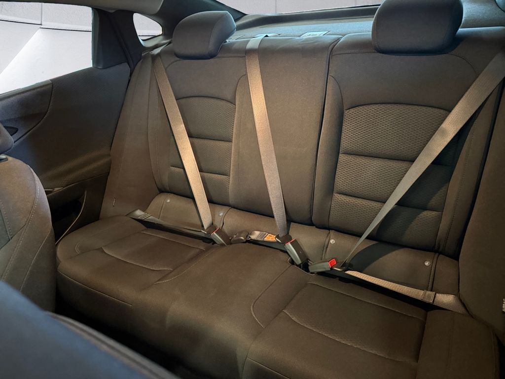 2025 Chevrolet Malibu photo 16