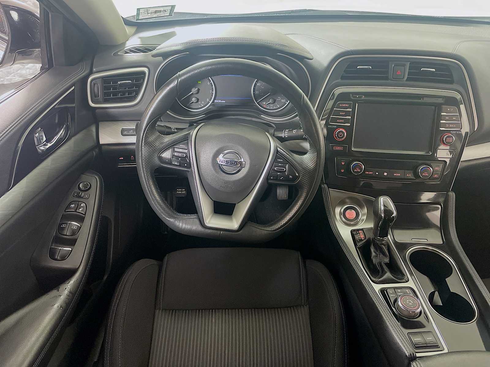2018 Nissan Maxima S photo 17