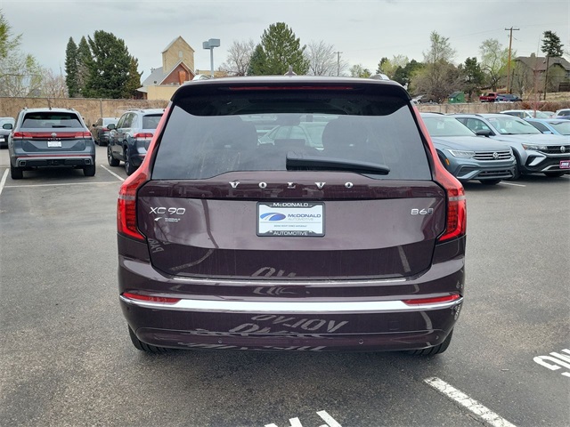 2025 Volvo XC90 photo 4