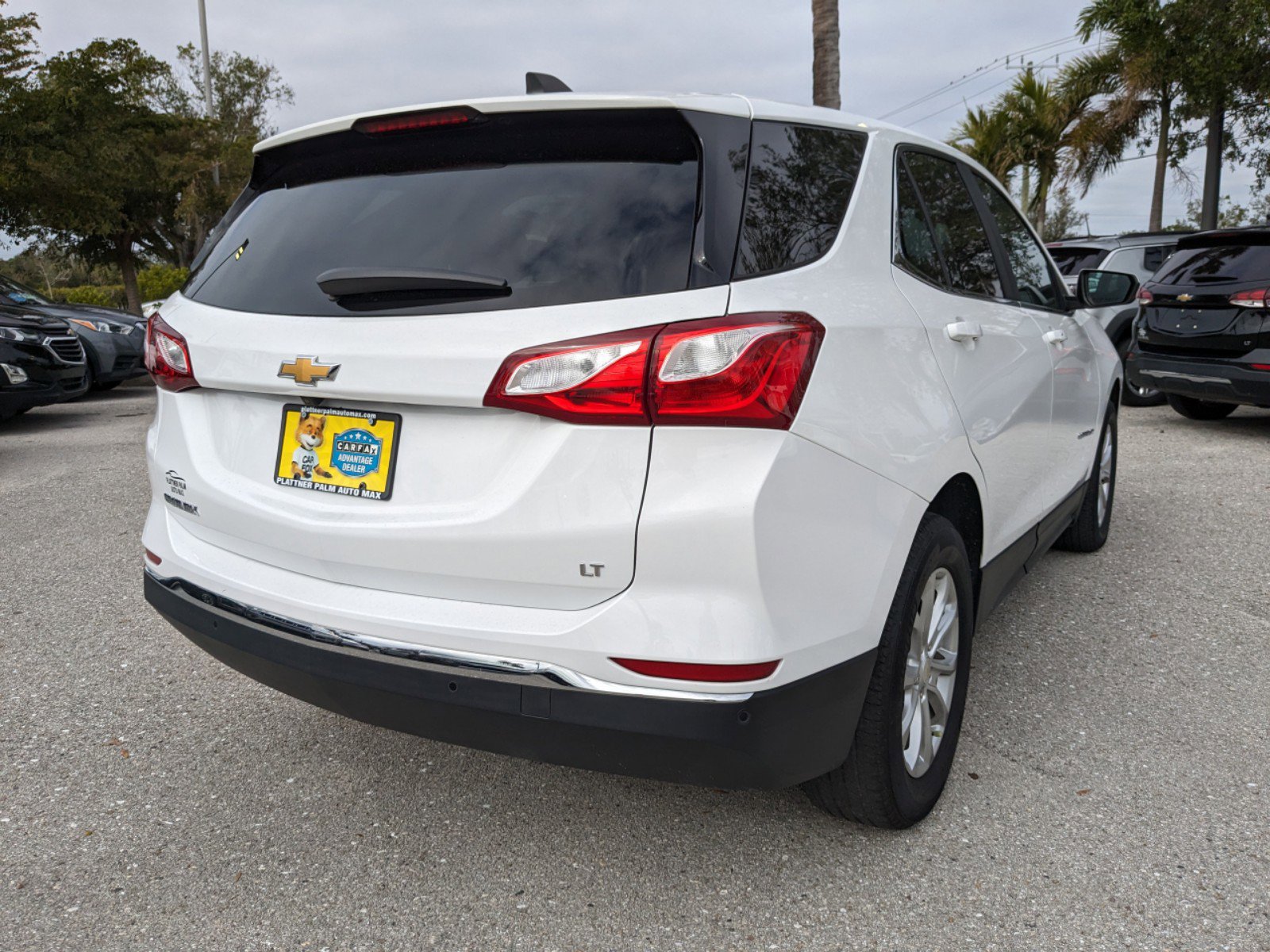 2021 Chevrolet Equinox LT photo 3