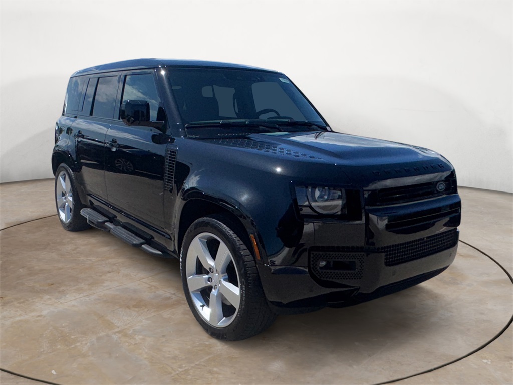 2025 Land Rover Defender 110 X-Dynamic SE photo 7