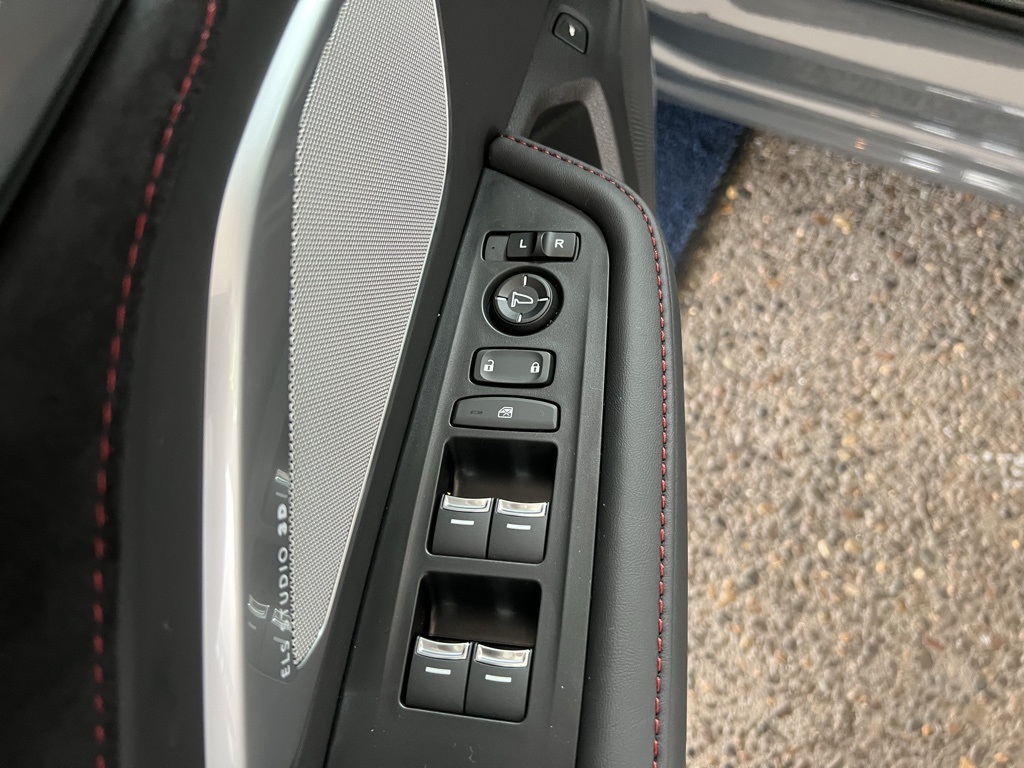 2025 Acura RDX A-Spec photo 9