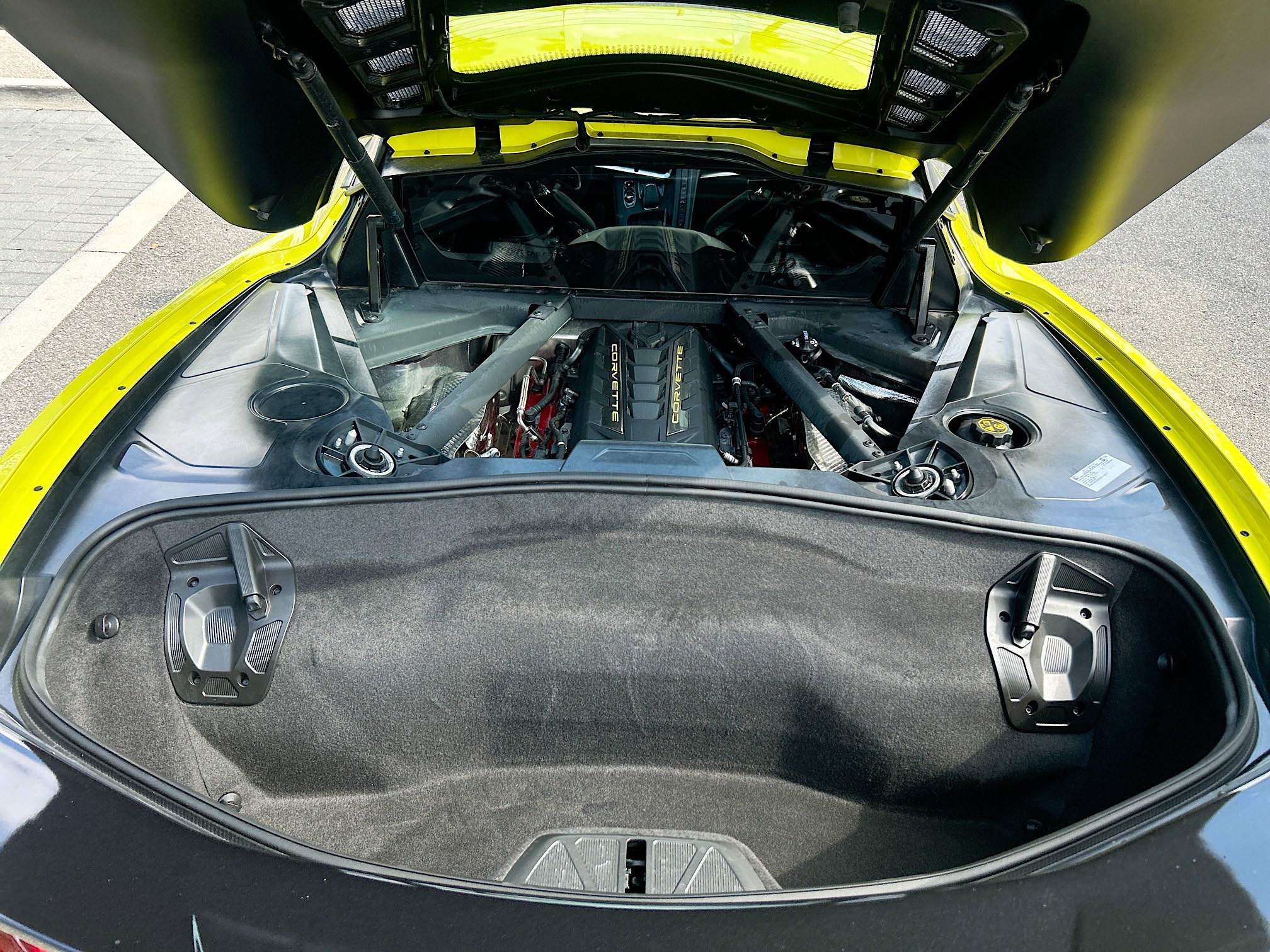 2023 Chevrolet Corvette 1LT photo 8