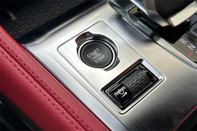 2024 Jaguar F-PACE P250 R-Dynamic S photo 21