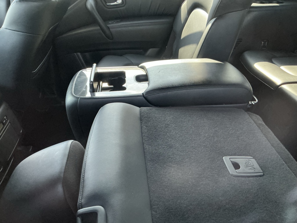 2024 Nissan Armada SL Midnight Edition photo 5