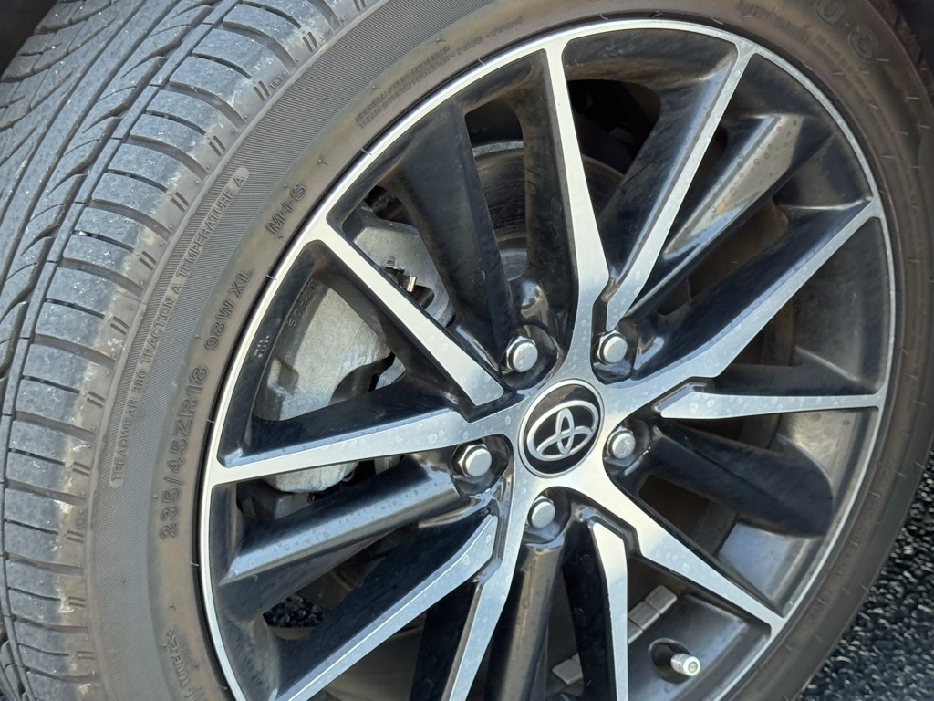 2023 Toyota Camry SE photo 5