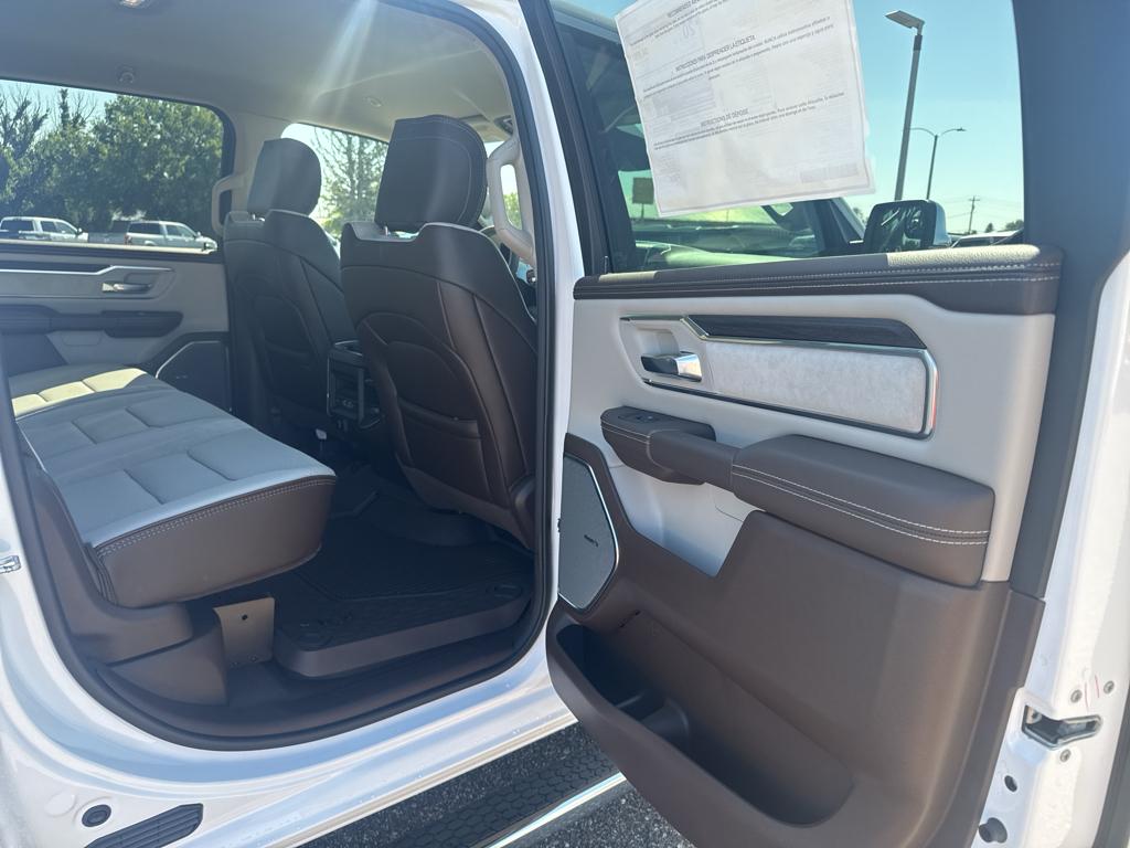 2026 Ram 1500 Laramie photo 16