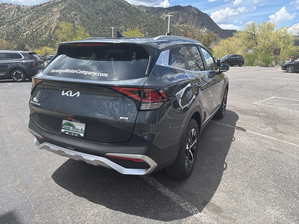 2025 Kia Sportage Hybrid EX photo 3