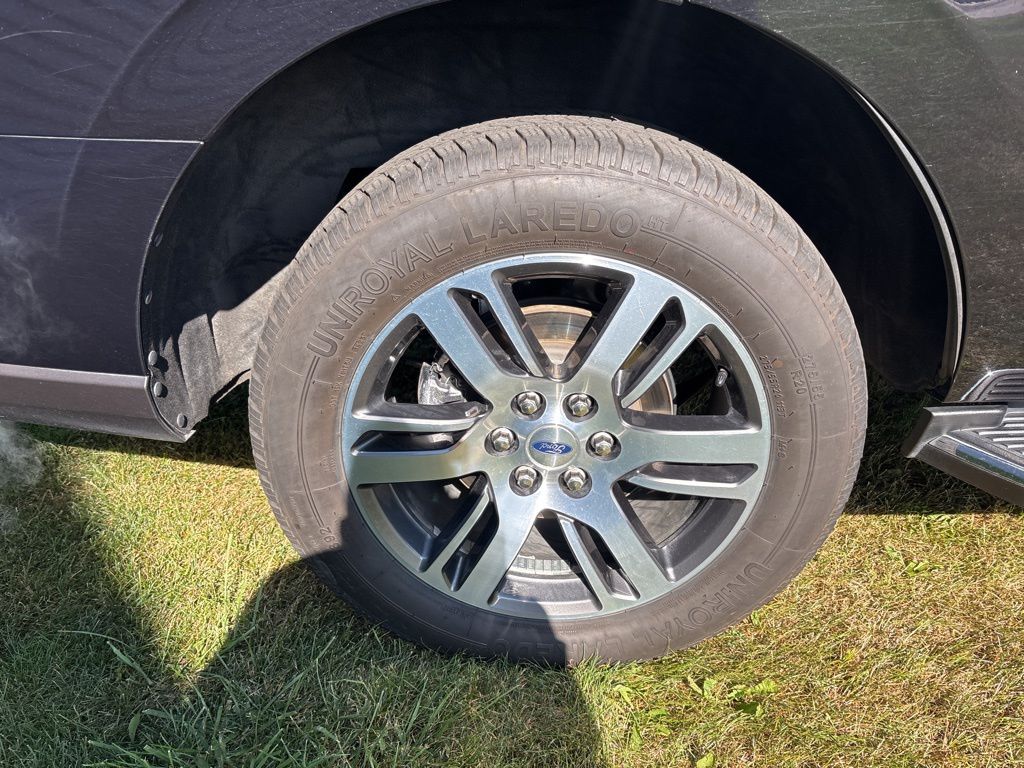 2022 Ford Expedition Limited photo 11