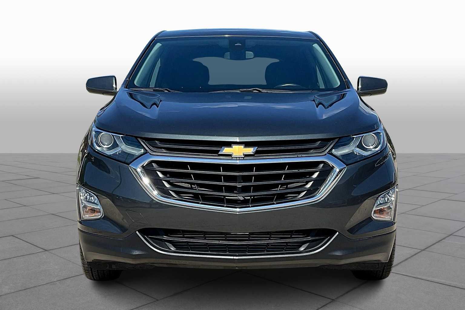 2020 Chevrolet Equinox LT photo 3