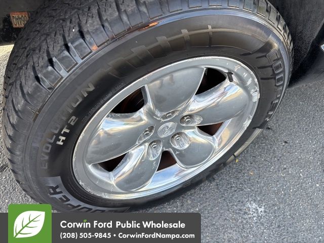 2003 Dodge Ram SLT photo 8