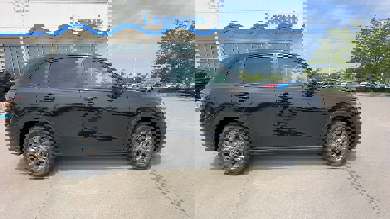 2026 Honda HR-V LX photo 7