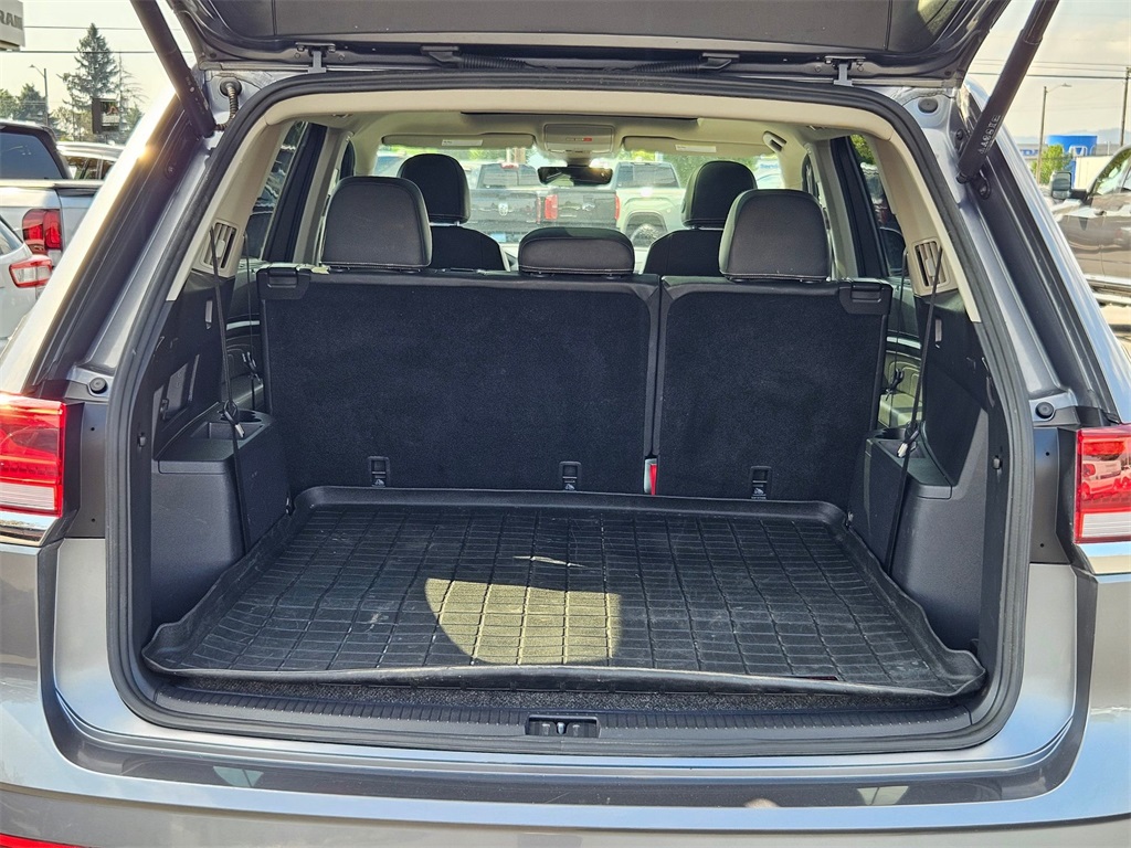 2023 Volkswagen Atlas V6 SEL photo 28