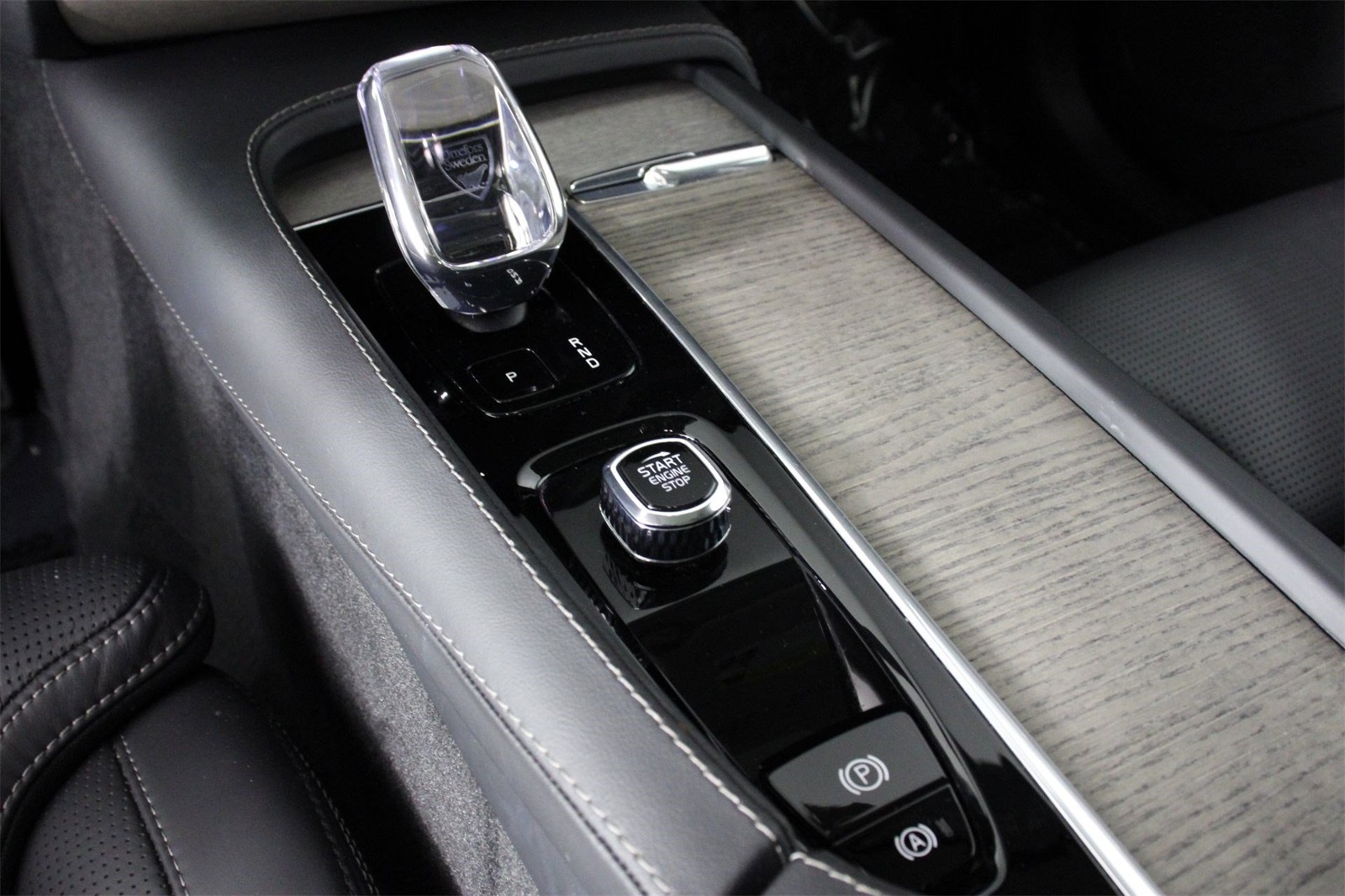 2024 Volvo XC90 Recharge Ultimate photo 12