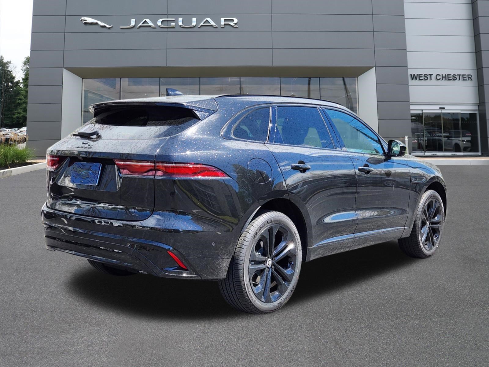 2025 Jaguar F-PACE P250 R-Dynamic S photo 4